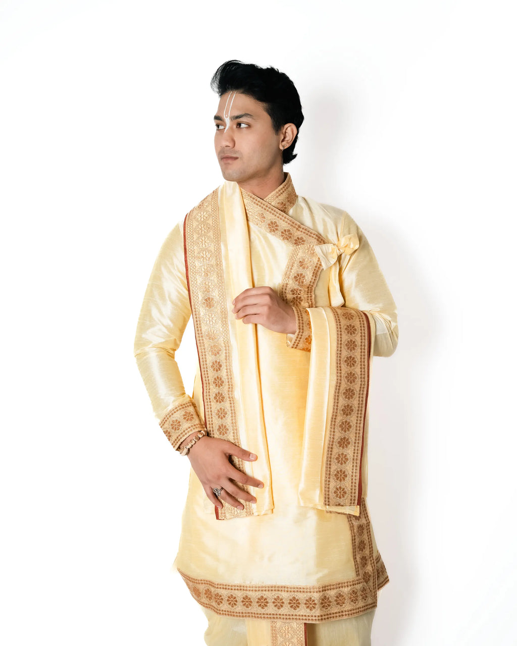 Hiranya Bagalbandi Set