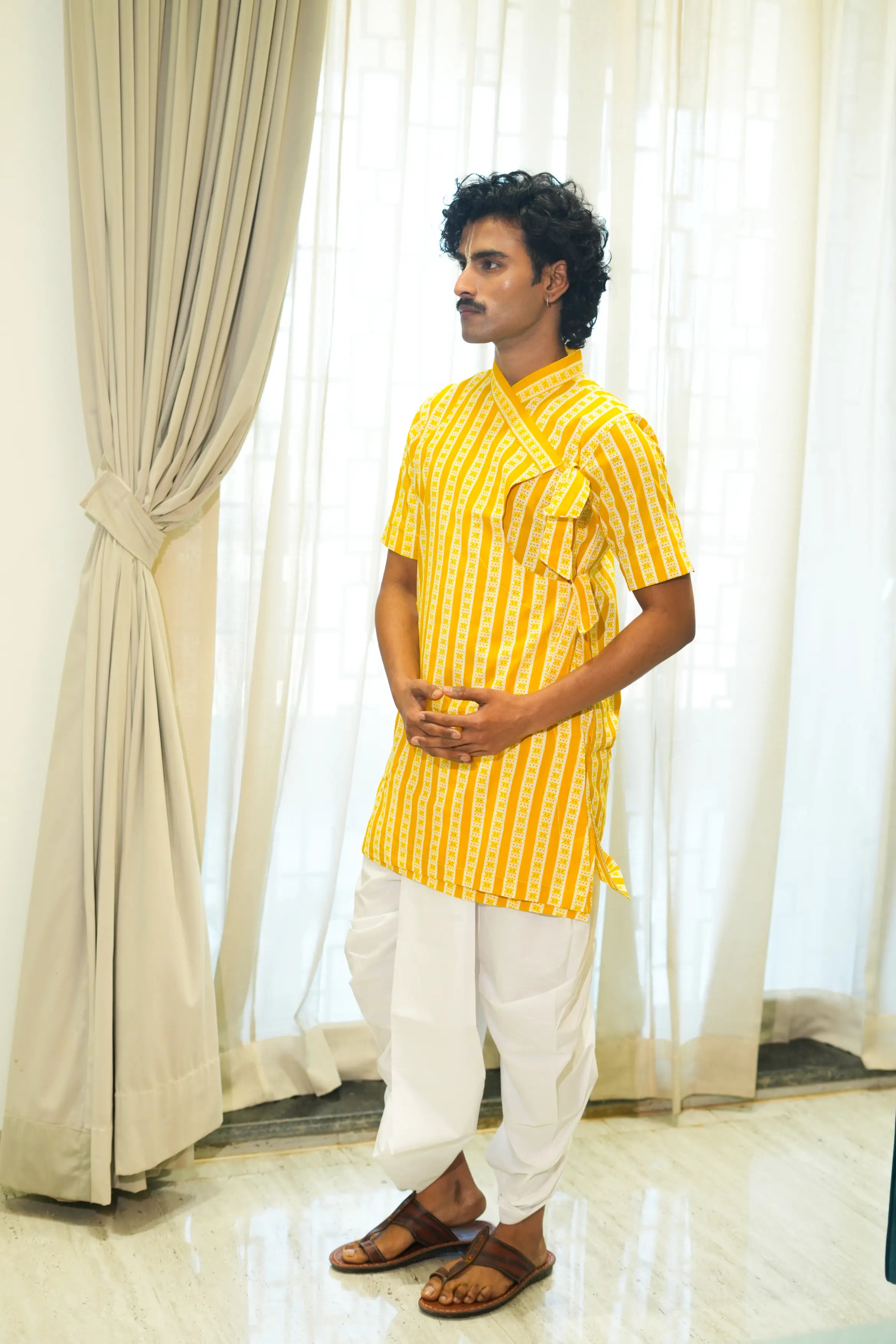Kutumb Peetambara- Mens Bagalbandi And Dhoti Set