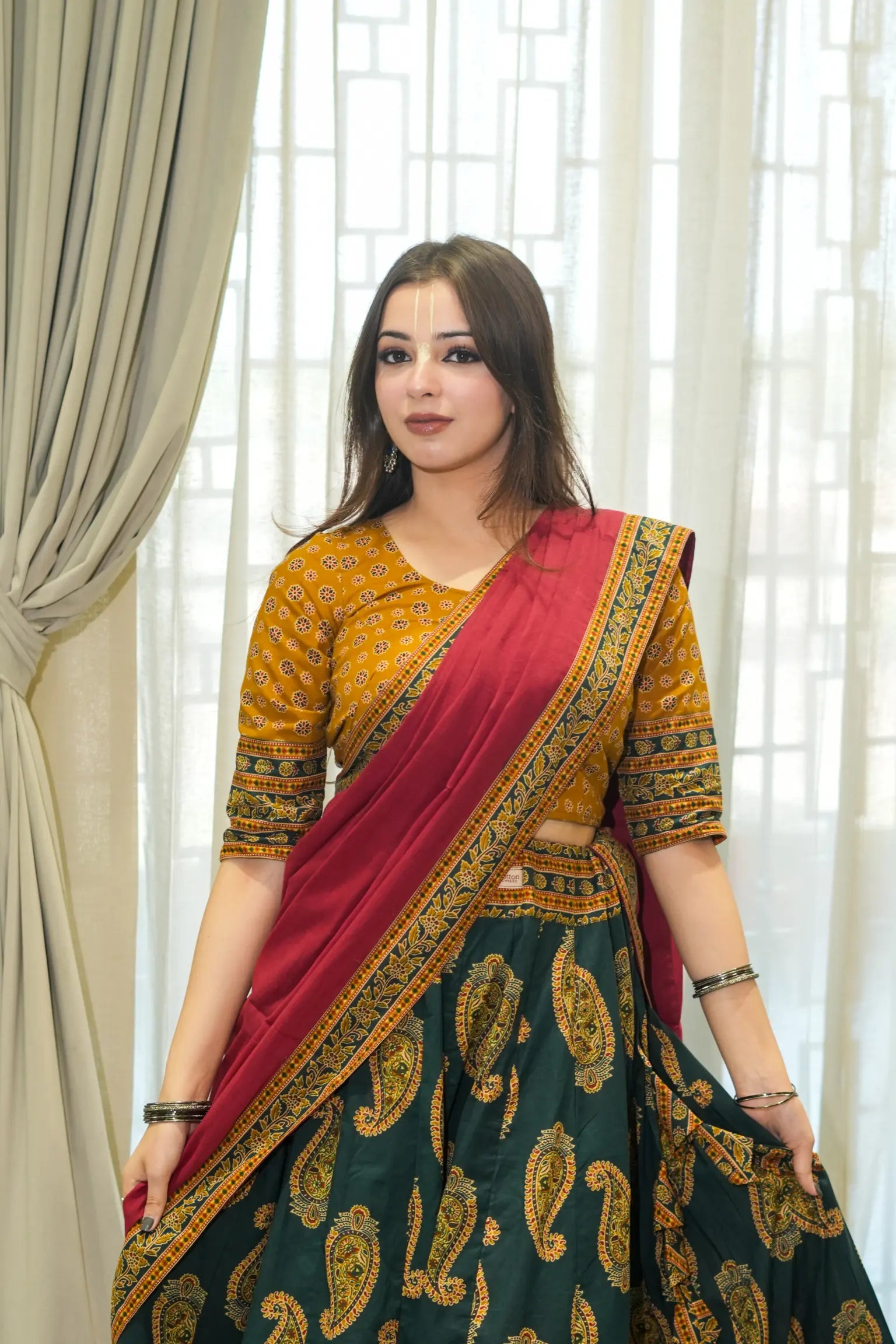 Kutumb Haritva Gopi Dress