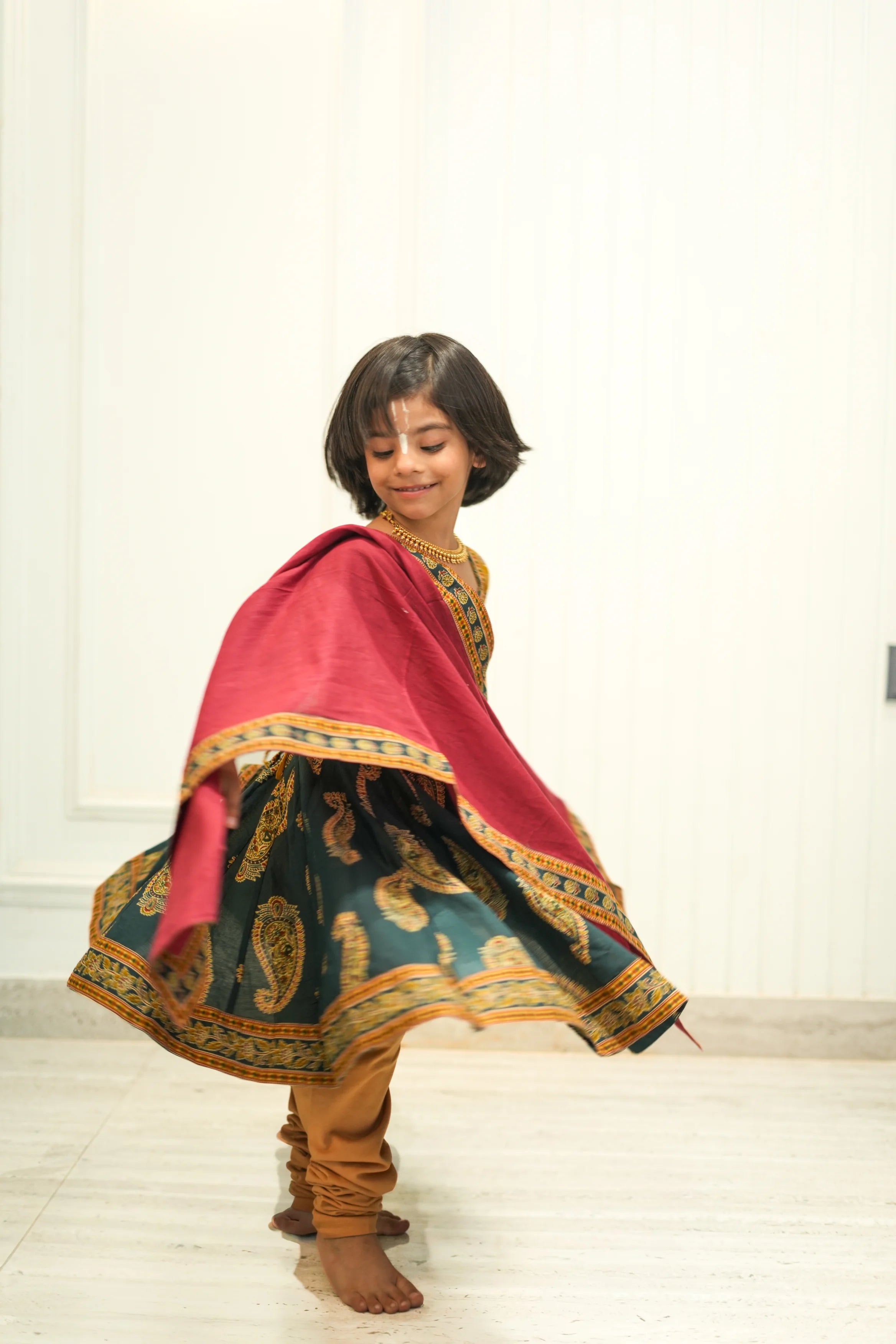 Kutumb Haritva - Baccha Anarkali Set