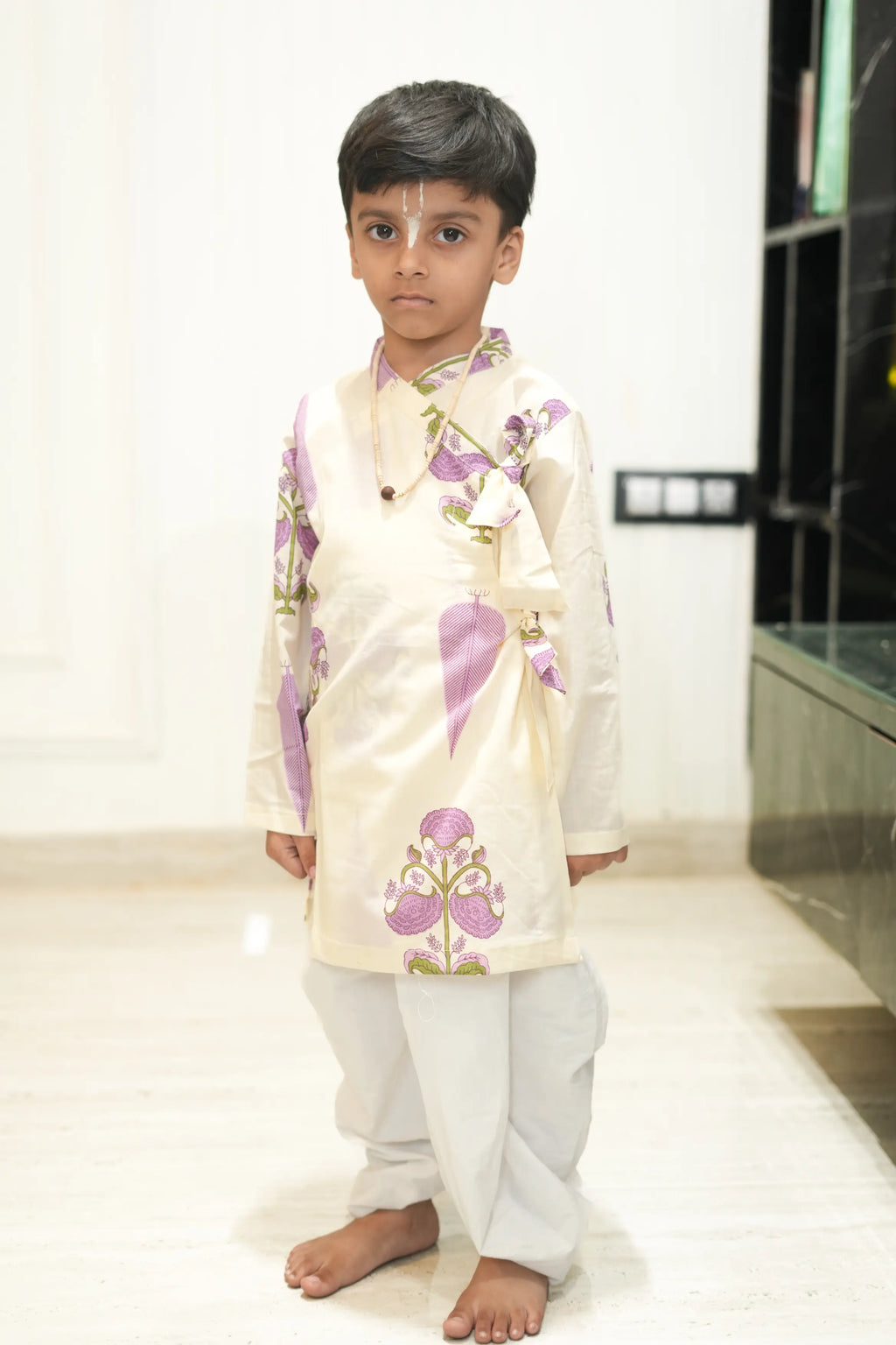 Kutumb Phool Raas- Kanha Dress