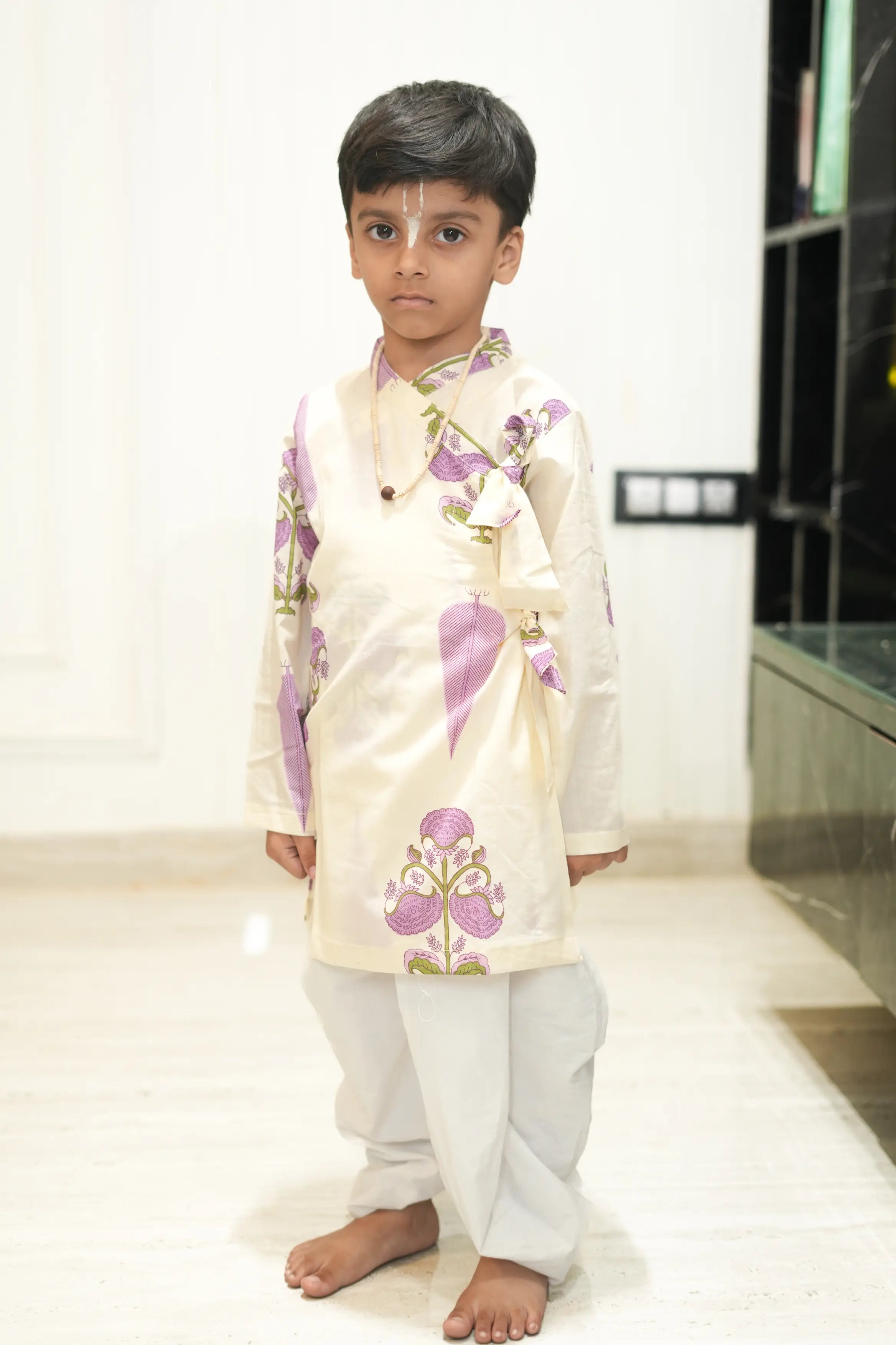 Kutumb Phool Raas- Kanha Dress