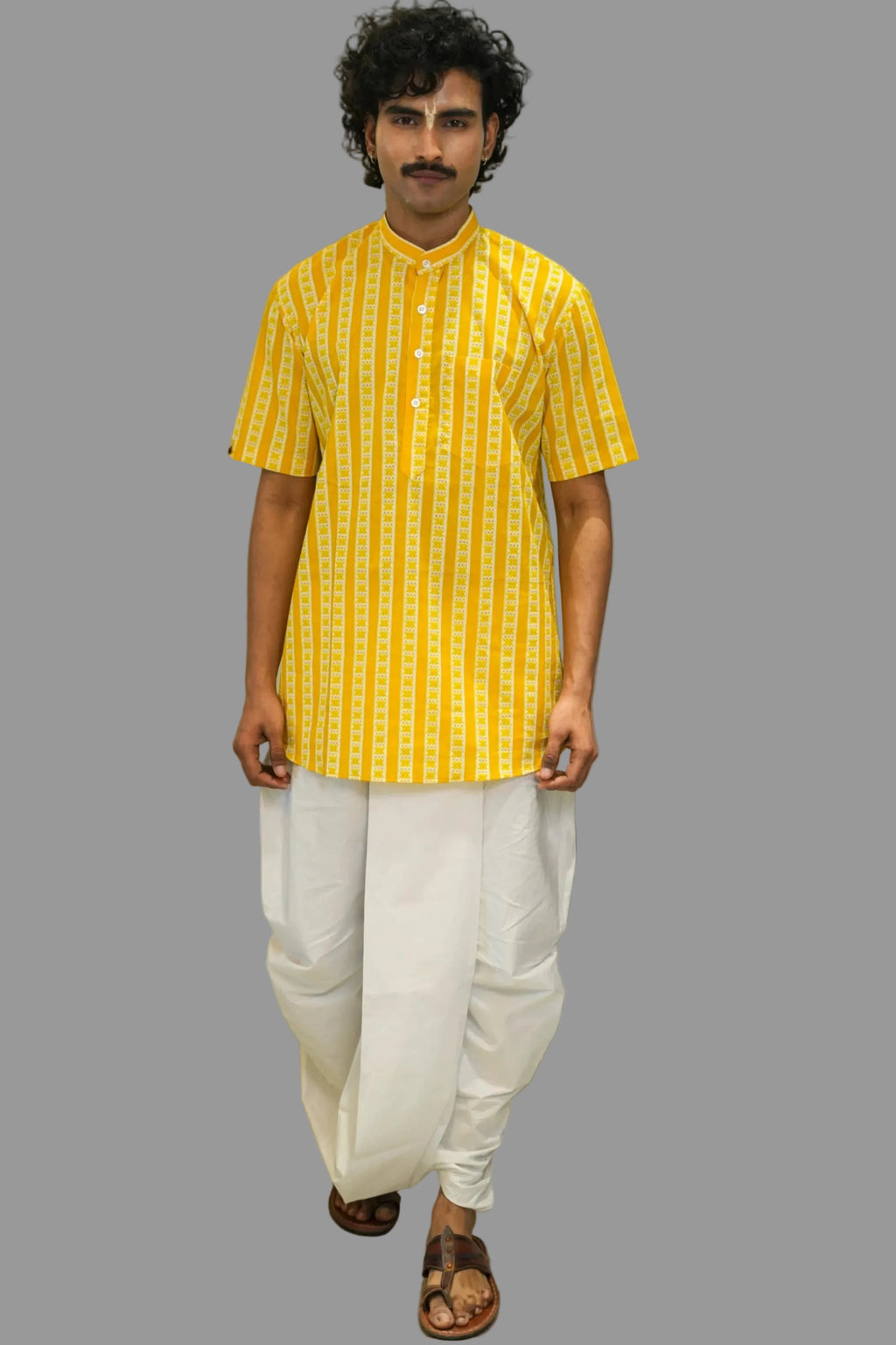 Kutumb Peetambara - Men's Kurta And Dhoti Set