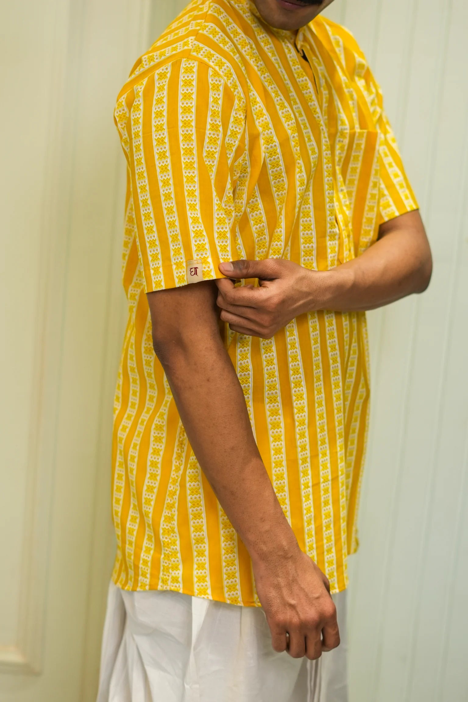 Kutumb Peetambara - Men's Kurta And Dhoti Set