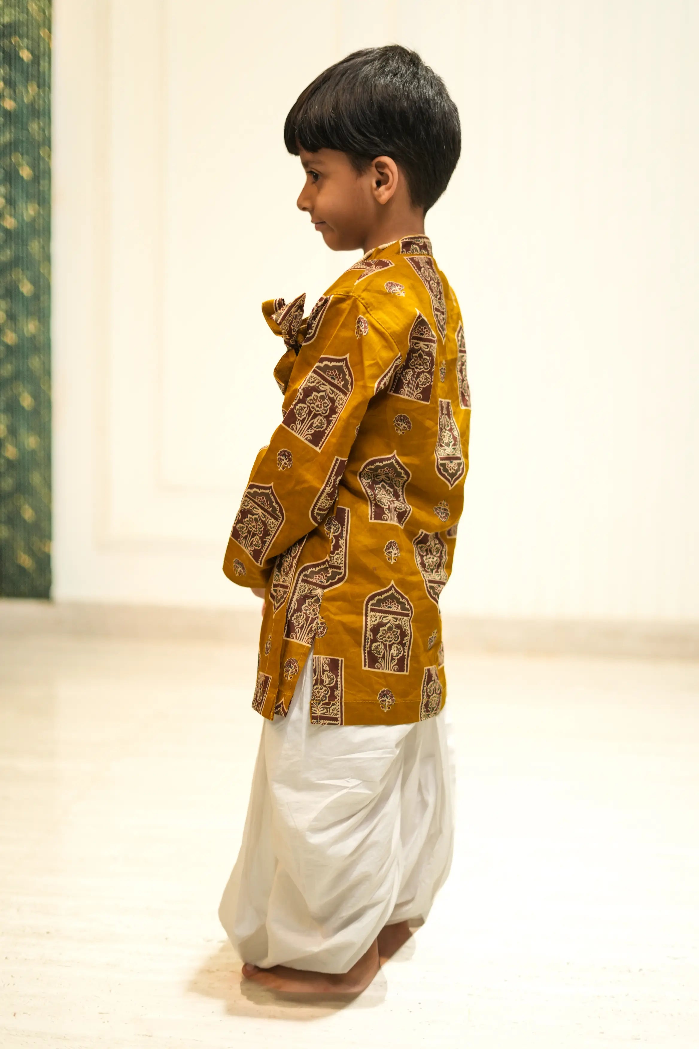 Kutumb Rajsi Raas- Kanha Dress