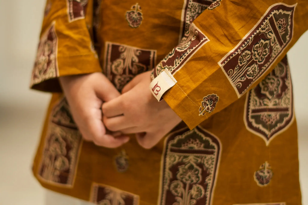 Kutumb Rajsi Raas- Kanha Dress