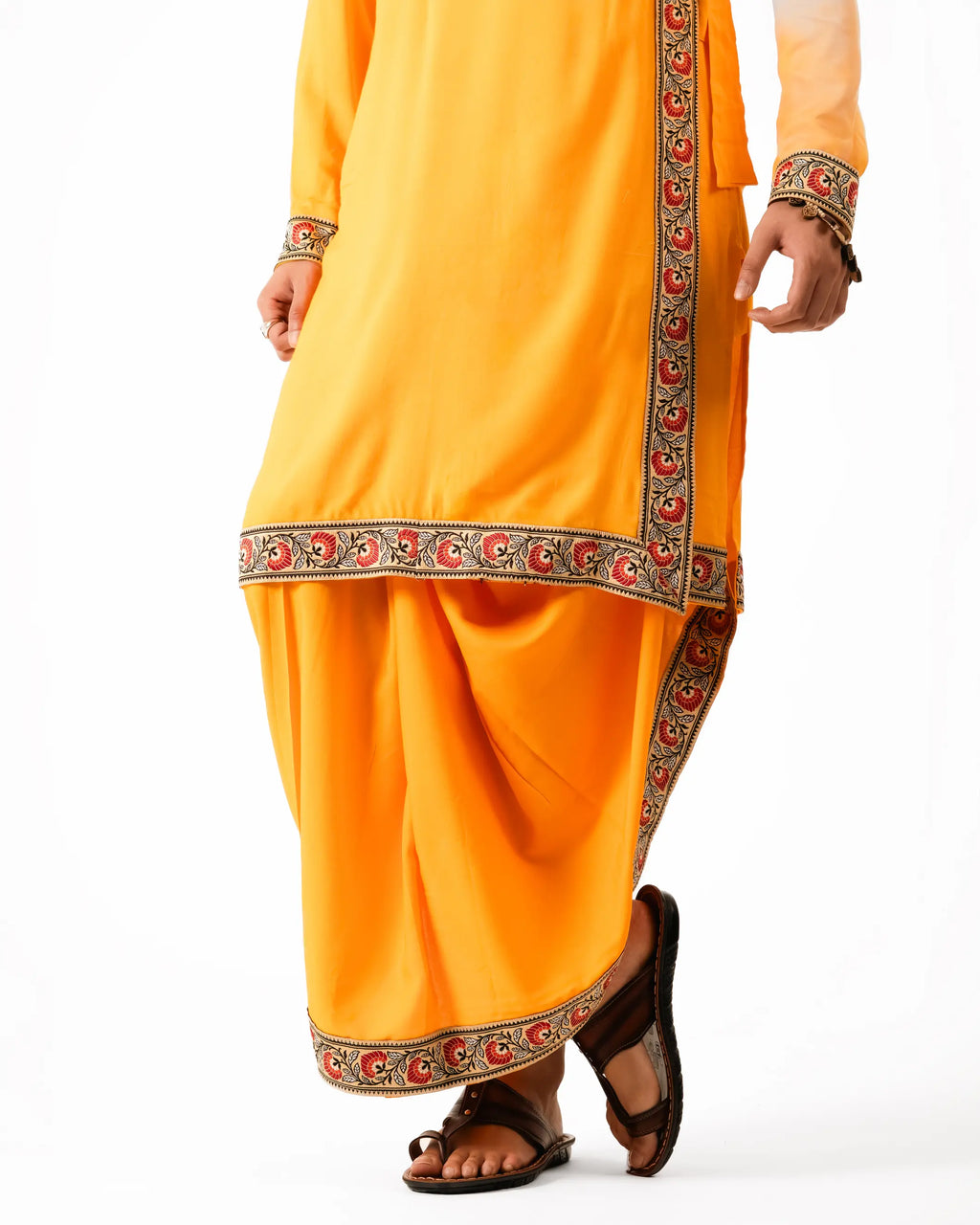 Ambar Bagalabandi Set