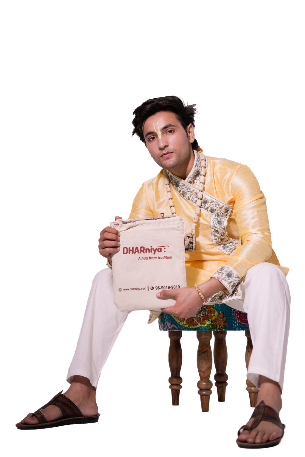 Kanish Border Bagalbandhi - Cream